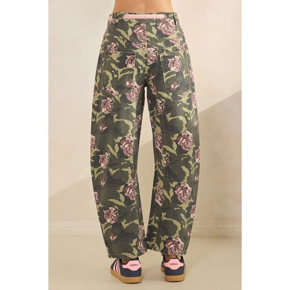 CAMO FLORAL BELTED JEAN S-L - Picture 3 of 3